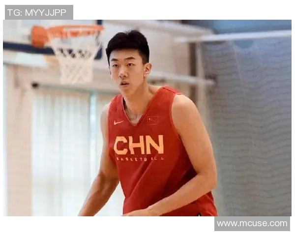 成都篮球队整体压制打法解析与战术优势探讨 成都篮球队整体压制打法解析与战术优势探讨