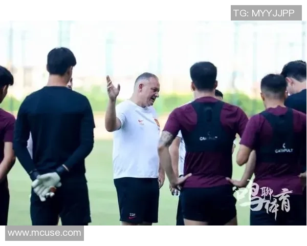 陈芳专访：从青涩球员到篮球教练的成长之路回顾